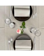 Einweg-Tischdecke-100x100-aus-Airlaid-Packservice-Plus-Tea-100-st-sand