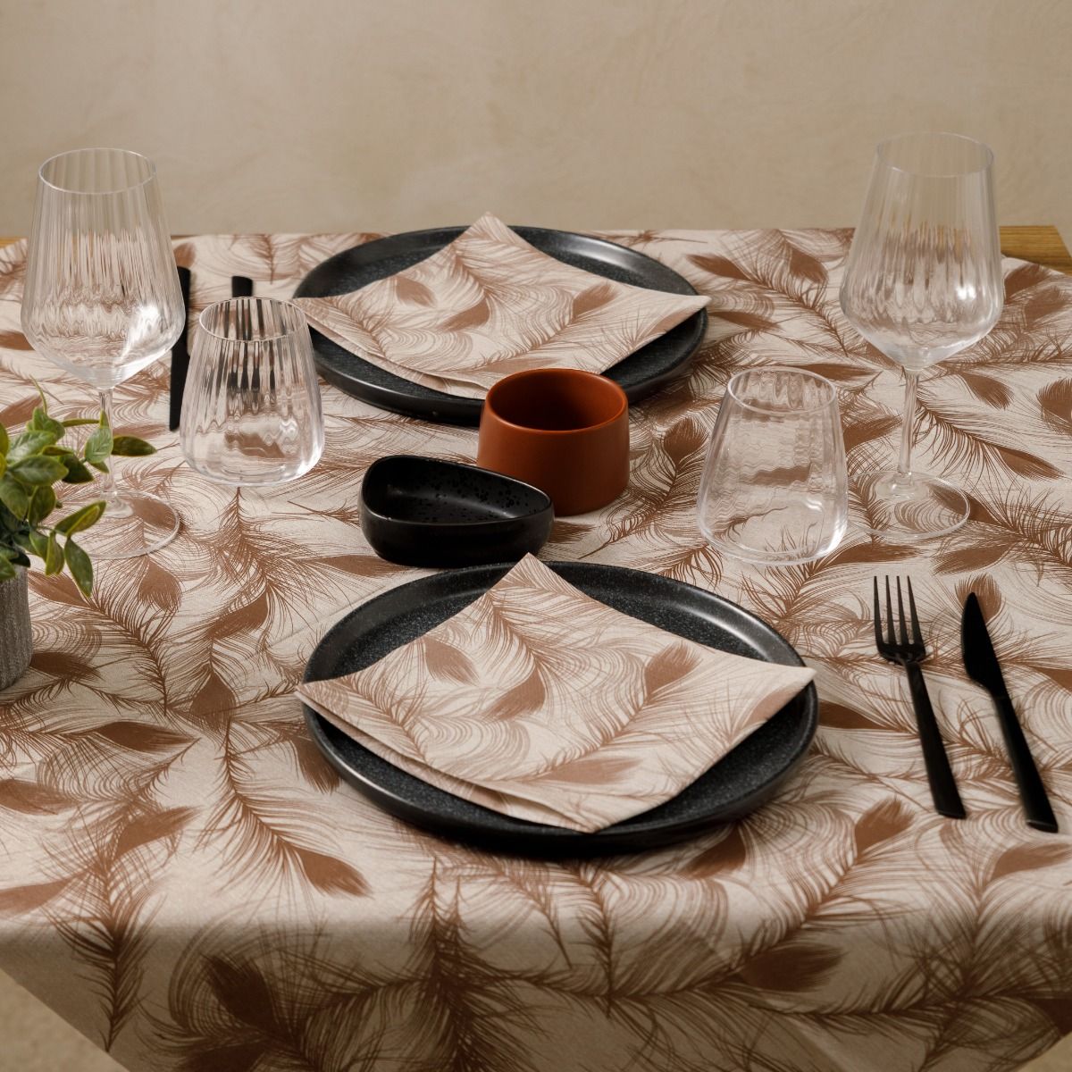 Disposable Tablecloths 100x100 TNTGiusky