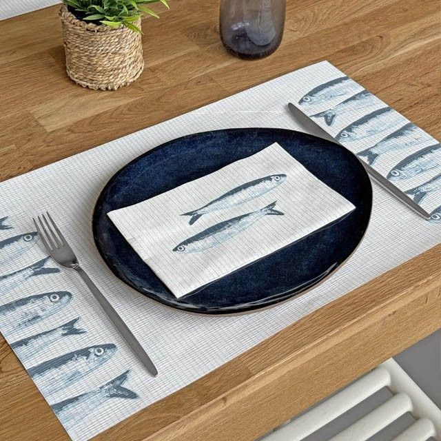 thumbnail image 2 of Iconikal Color-Your-Own 2-Sided Reversible Disposable Paper Place Mats... 2 of 14