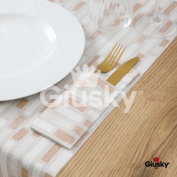 tovagliolo-tasca-tnt-40x32-monouso-airlaid-okay-easy-service-jenga-1050-pz-caramel 