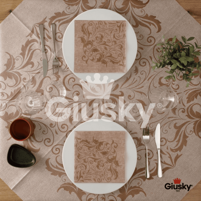 Tovaglia-TnT-100x100-Monouso-Airlaid-Fibracel-Damasco-Beige