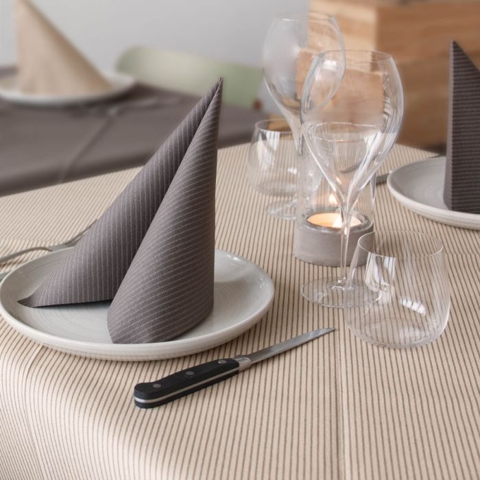 nonwoven-disposable-tablecloth-120x120-airlaid-packservice-plus-gess-natural-compostable