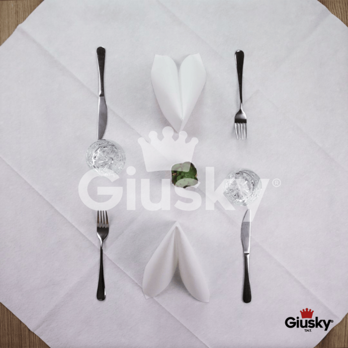 nappes-jetables-airlaid-100x100-blanc-textile