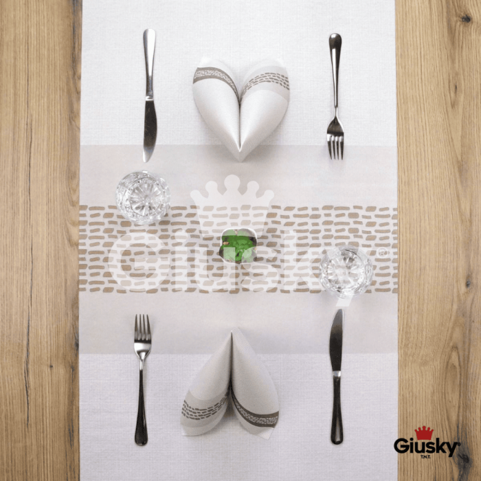 einweg-tischlaufer-airlaid-50x100-metropolitan