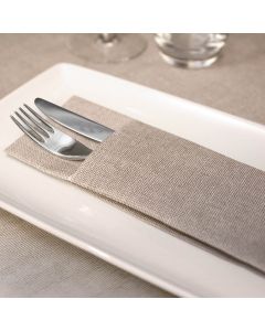 einweg-servietten-mit-besteckhalter-airlaid-plus-iuta