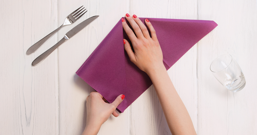 HOW TO FOLD NAPKINS